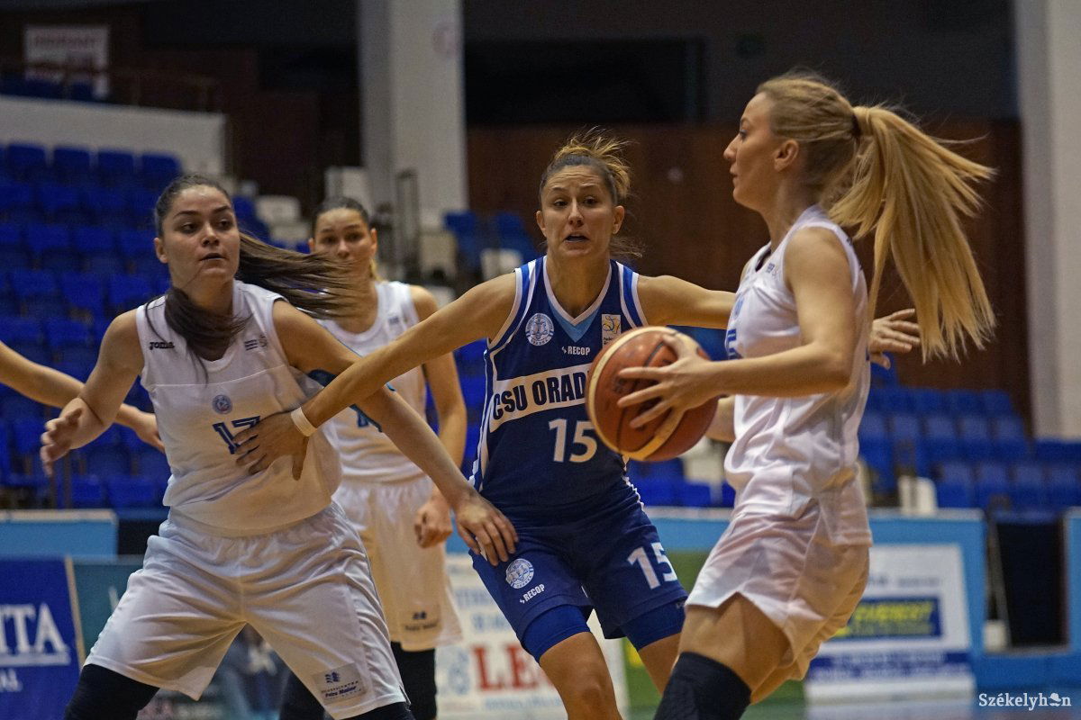 Végig nagy hátrányban játszottak a hazaiak &bullet;  Fotó: Haáz Vince