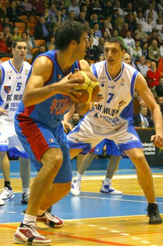 Steaua – BC Mureş az első fordulóban