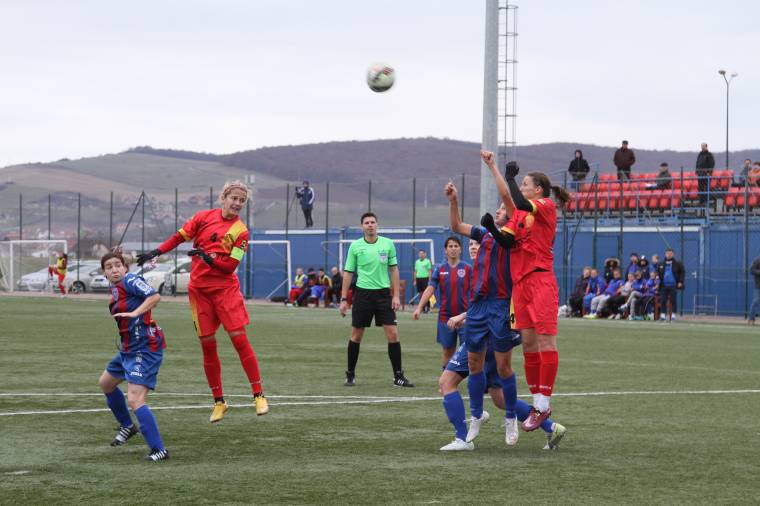 Törölték a női Szuperkupa-mérkőzést