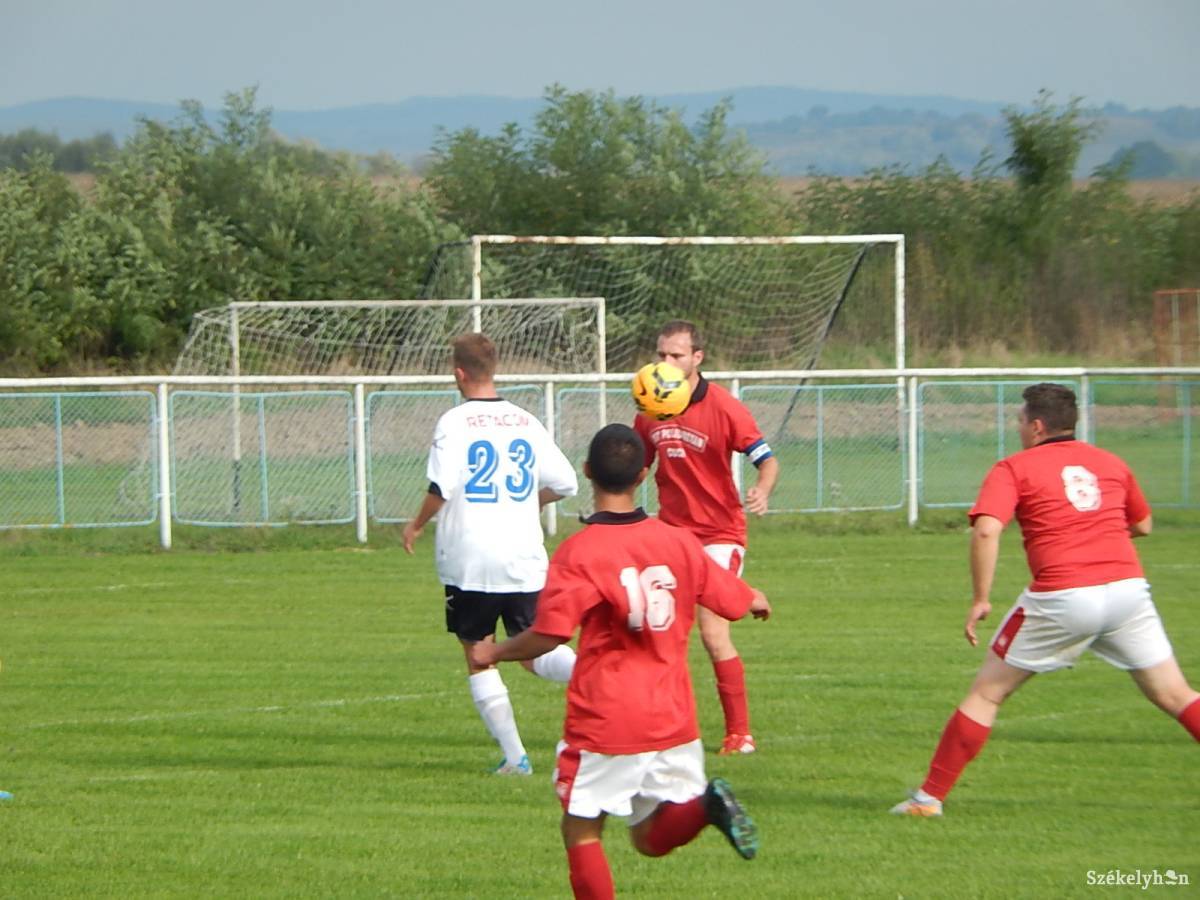 •  Fotó: Gligor Róbert László