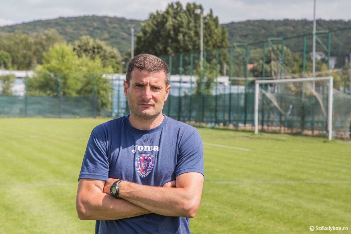 &bullet;  Fotó: Boda L. Gergely