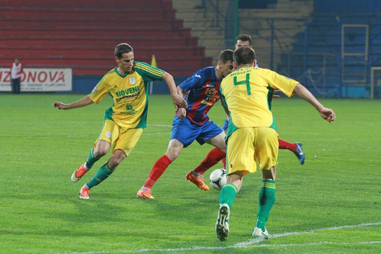 ASA: öt meccsből öt győzelem