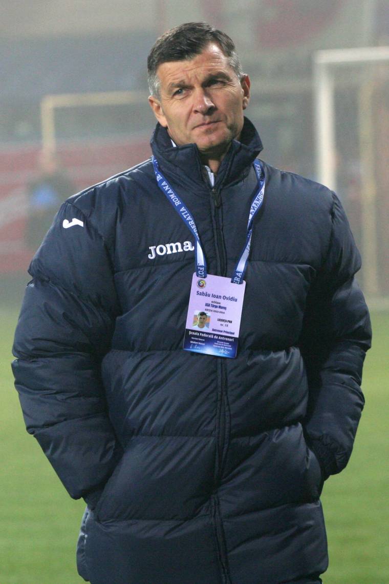 Kilenc távozó, egy érkező az ASA-nál
