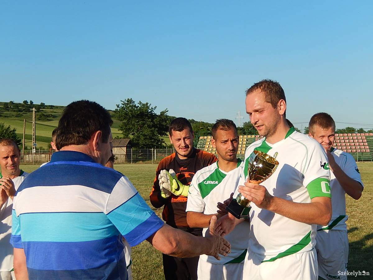 •  Fotó: Gligor Róbert László