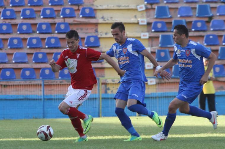 Kis futballaparódia búcsúzóul
