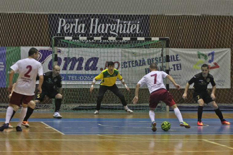 Jászvásárt fogadják