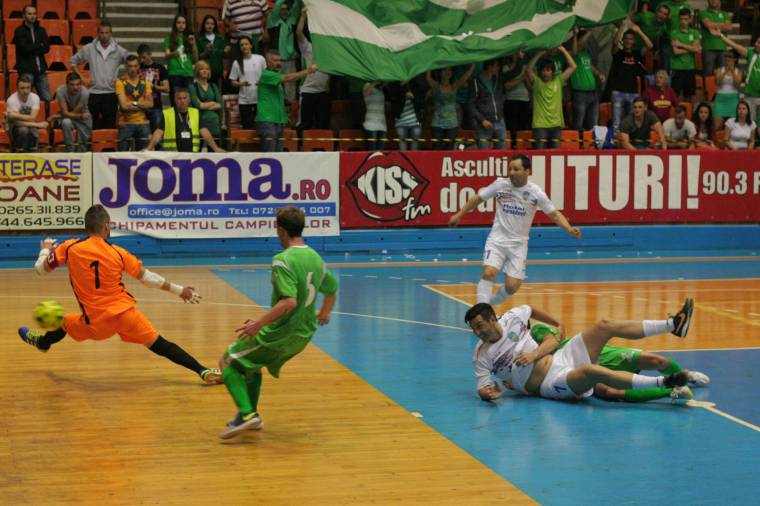 Következik az első nehéz próbatétel