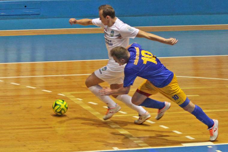 Bajnokok csapnak össze az emléktornán