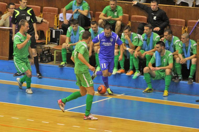 Kiegyensúlyozottság, színvonal és ritmus a teremlabdarúgó döntőben