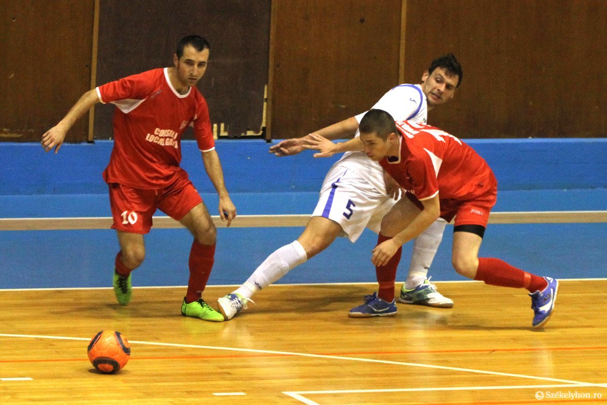 •  Fotó: Boda L. Gergely