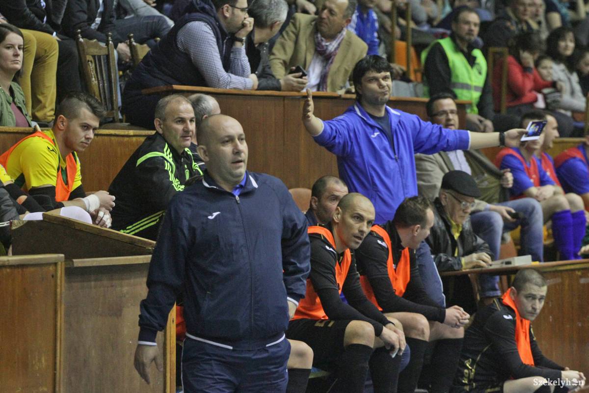 •  Fotó: Boda L. Gergely