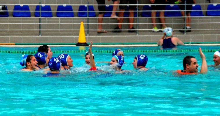 Nagyváradon győztek a Torpi női vízilabdázói