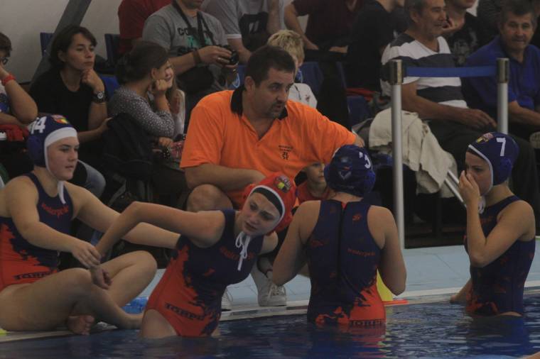 Bajnok a marosvásárhelyi női ifjúsági vízilabdacsapat