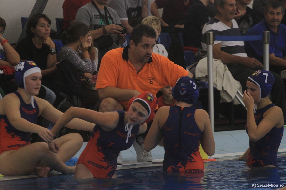 &bullet;  Fotó: Boda L. Gergely