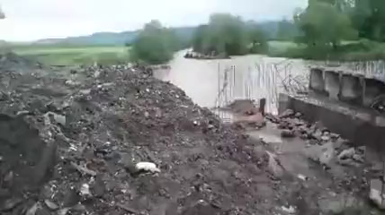 Az ideiglenes csicsói Olt-híd végleges halála