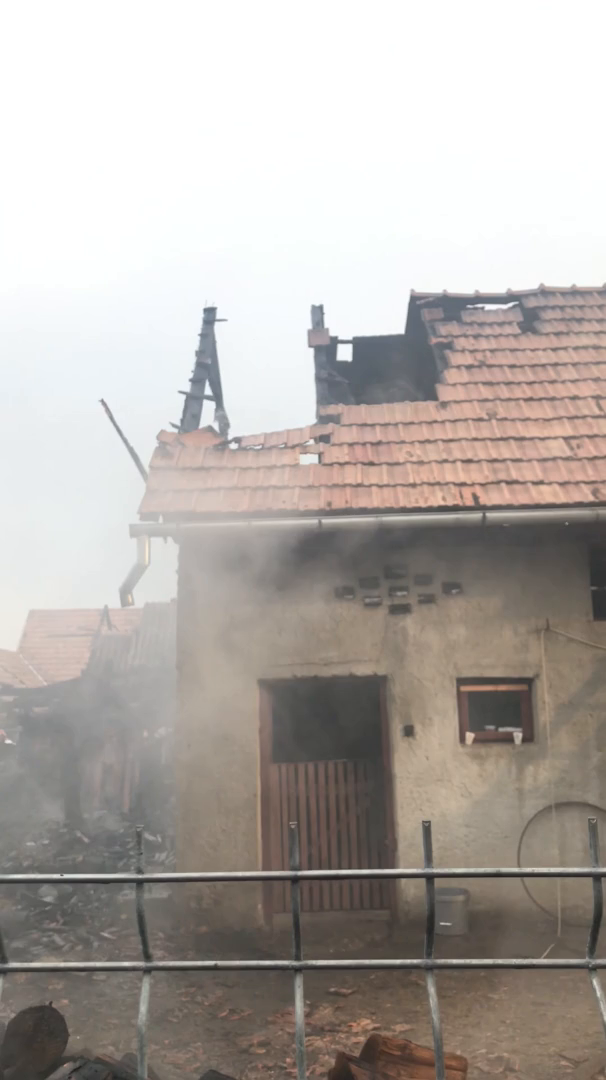 Jelentős károkat okozott a Csíkszentimrén pusztító tűzeset