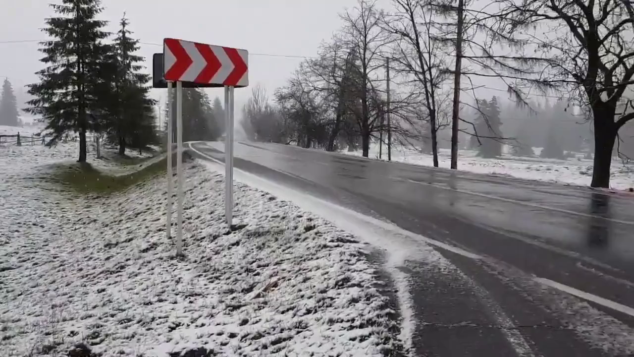 Húsvéthétfői havazás a hargitafürdői eltérőnél