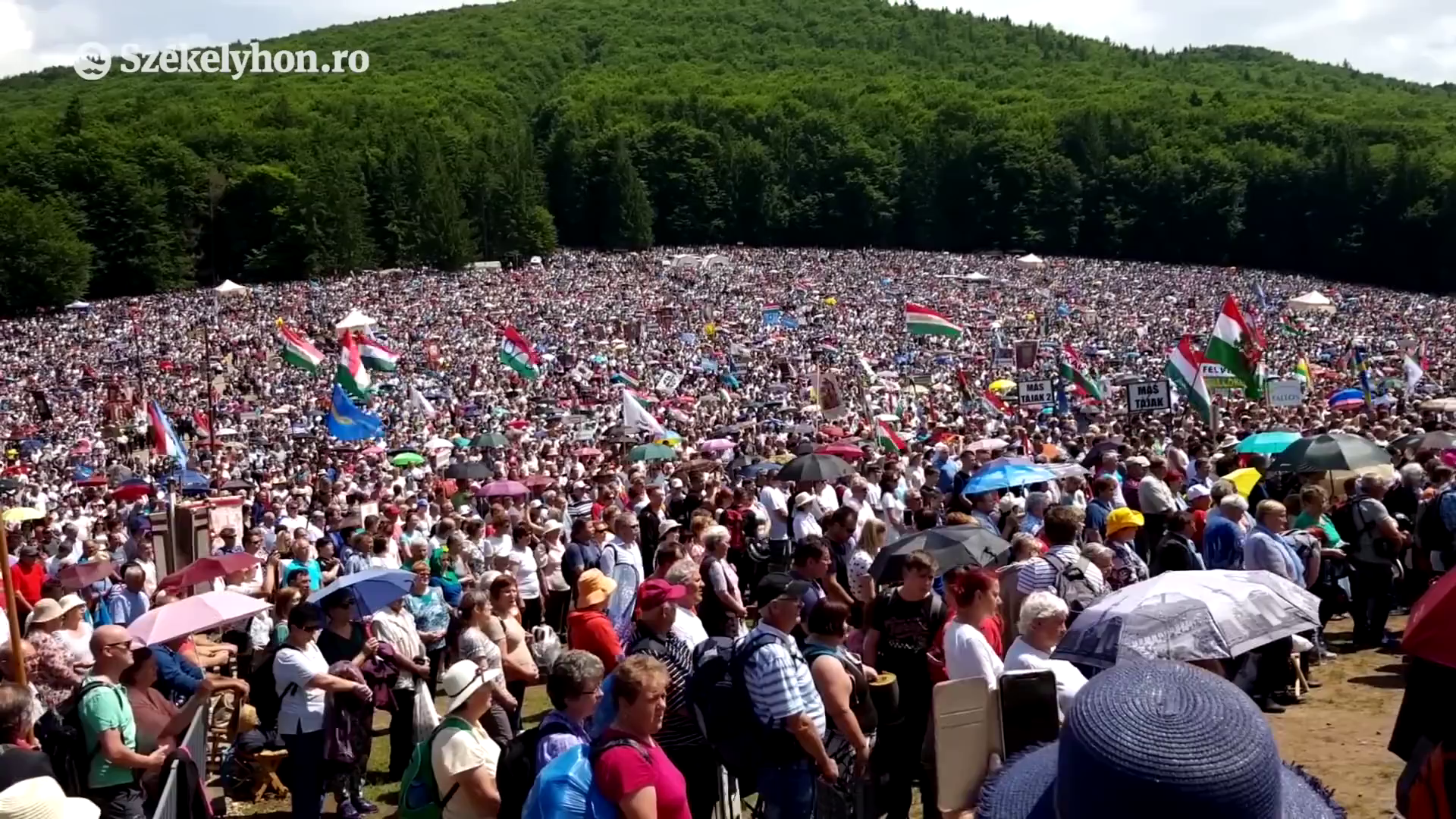Hangulatvideó a pápalátogatás utáni pünkösdi búcsúról