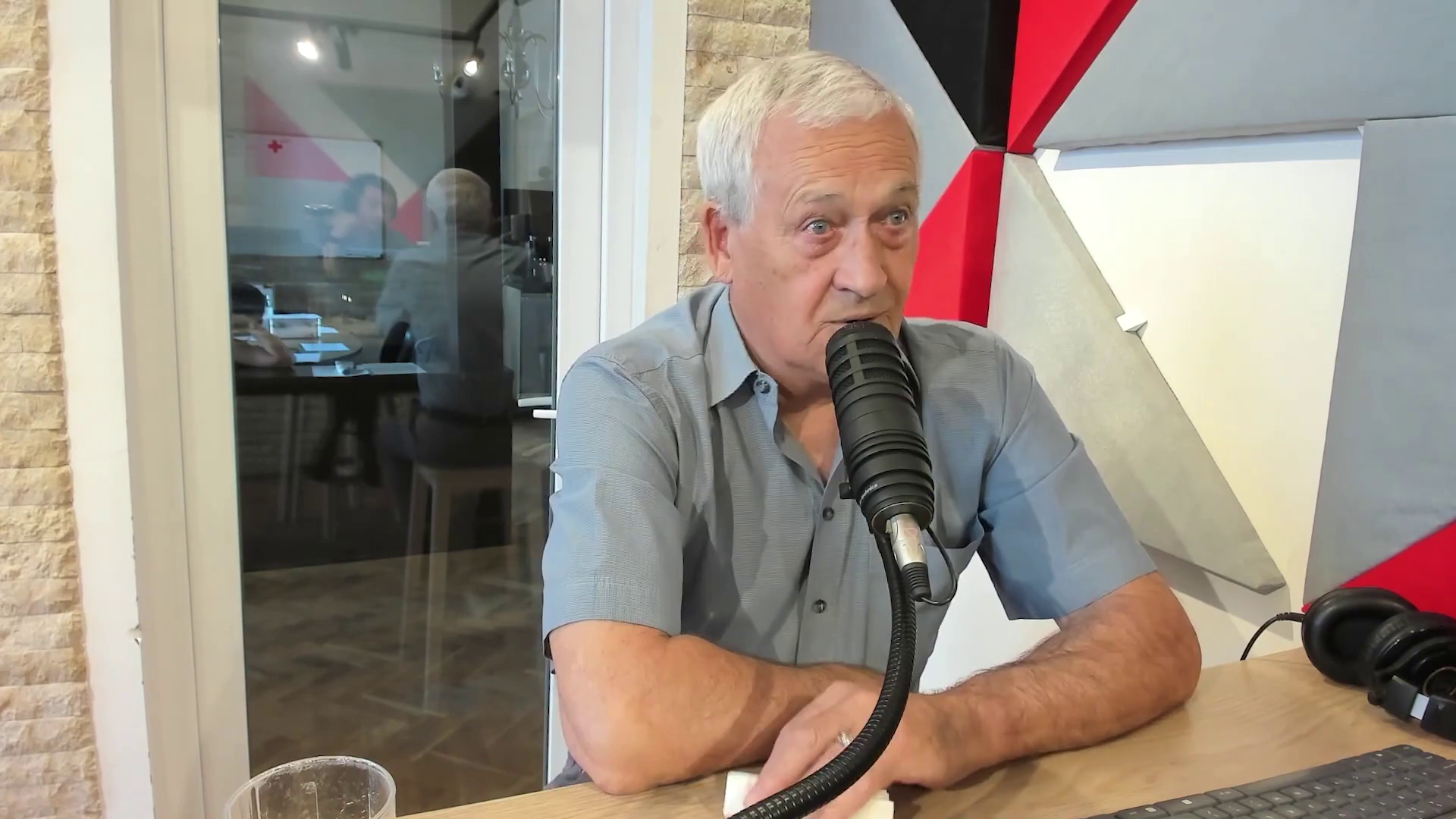 Jánó Mihály: legyen családtag Petőfi