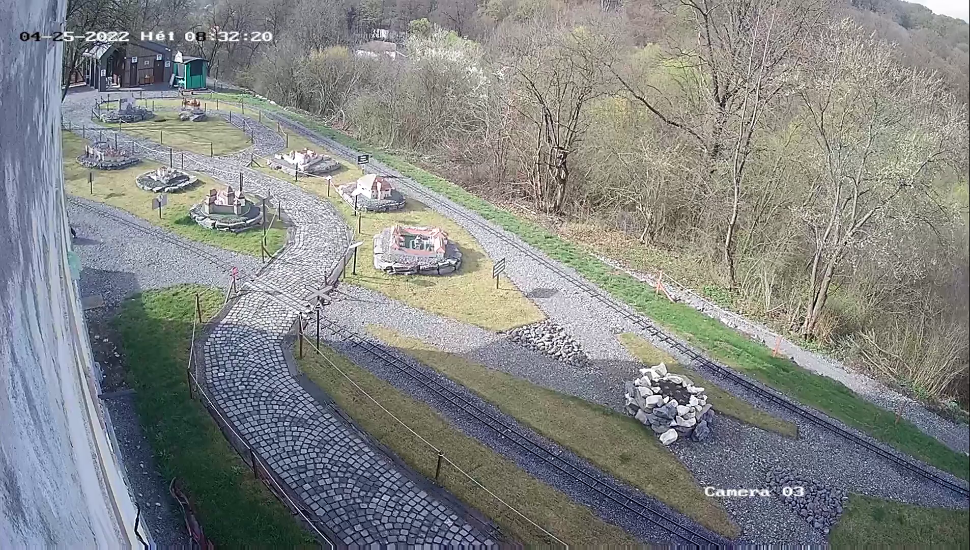 Medve járt a szejkefürdői Mini Erdély Parkban