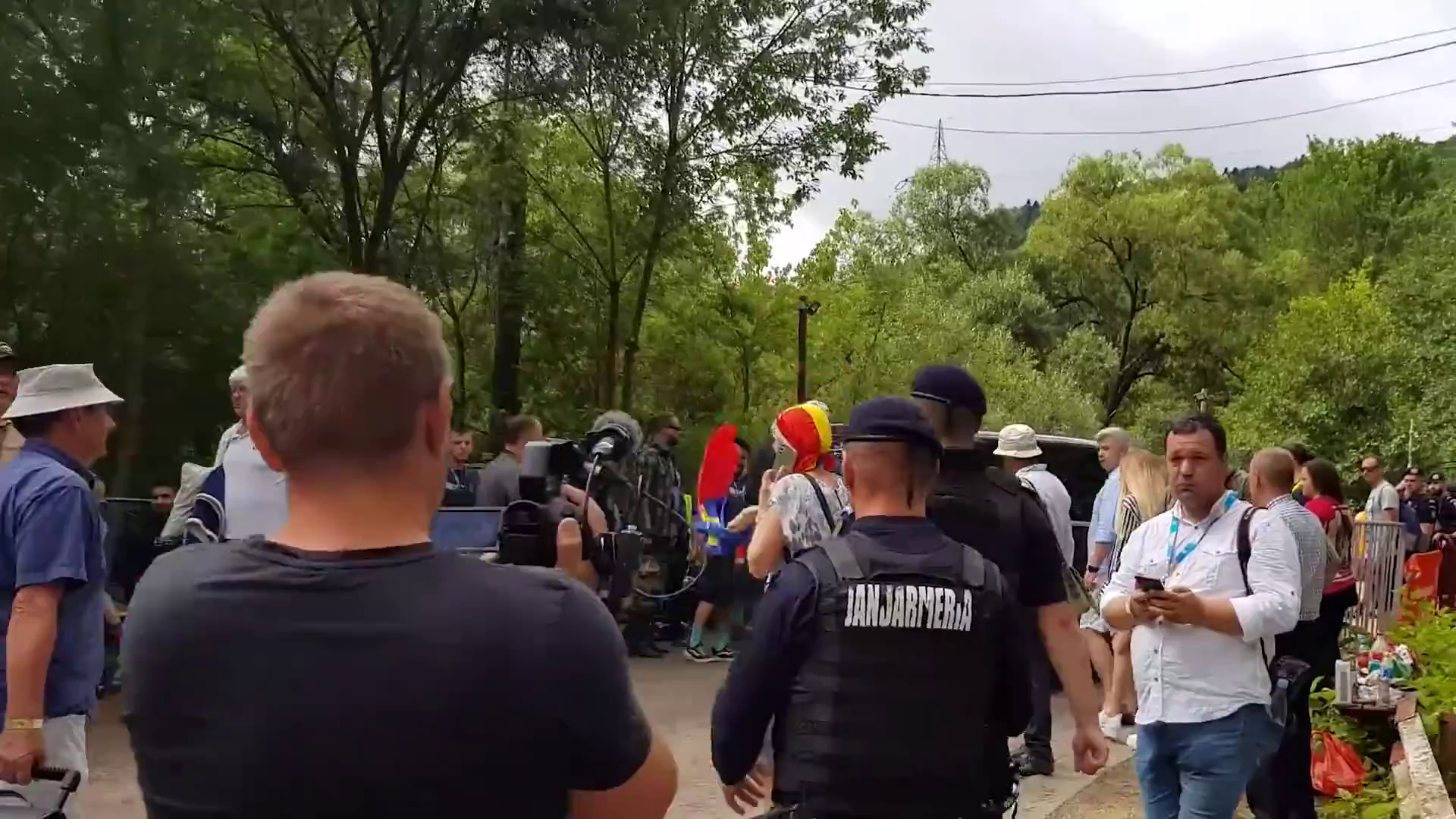 A tusványosi provokáció mozgóképes krónikája