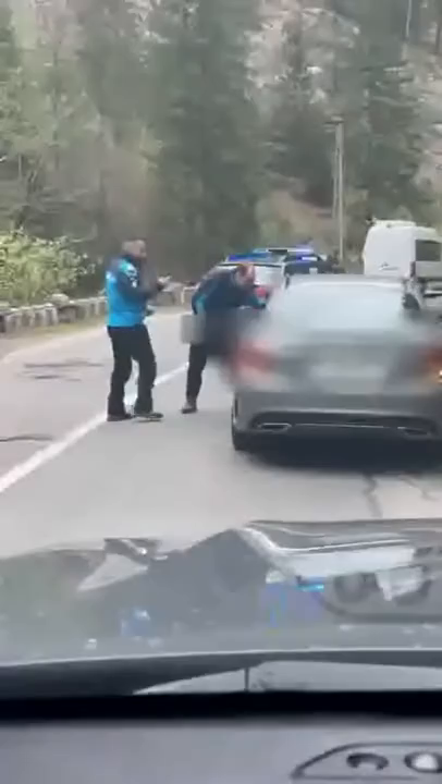 Nem akart fizetni, részegen elhajtott, csendőrök vették üldözőbe