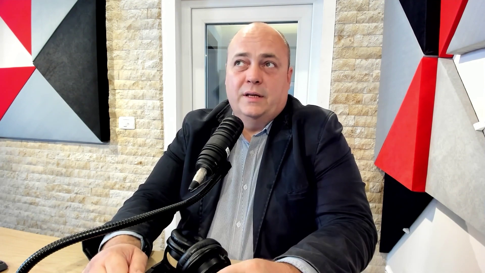 Akiknek enyhén szólva villany folyik az ereikben