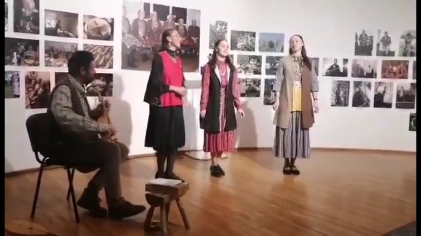 Udmurtiai időutazásra hív kiállításával a Székely Nemzeti Múzeum