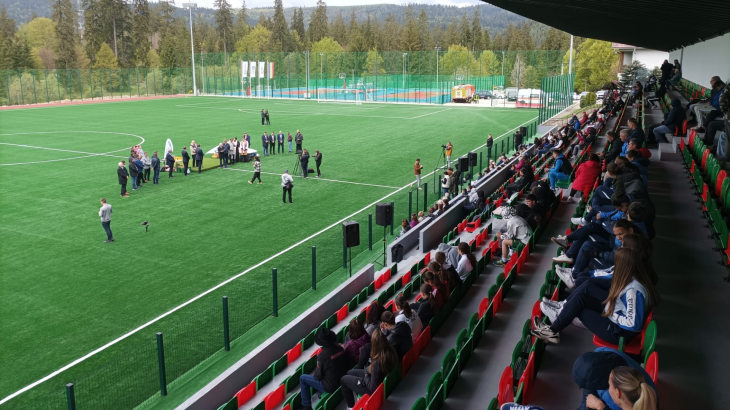 Bölöni László: szegényebbek azok a helyek, ahol nincs templom és futballpálya